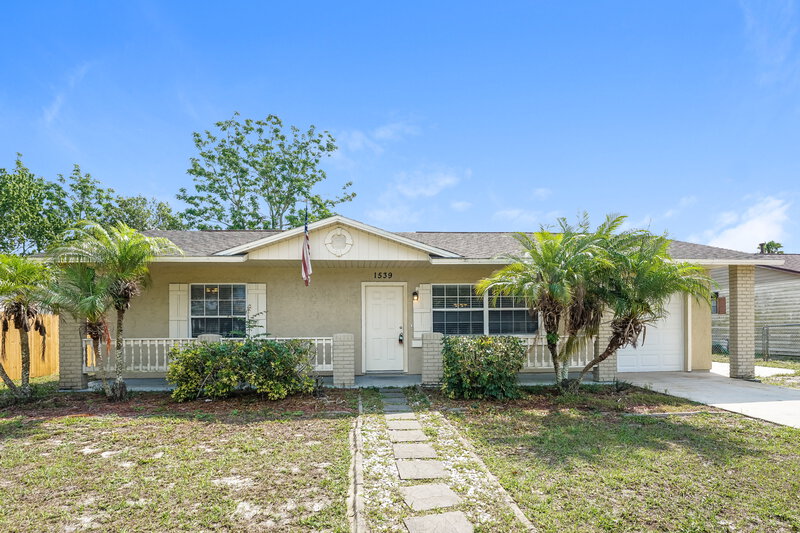 2,235/Mo, 1539 Lafayette Ave Titusville, FL 32796 External View