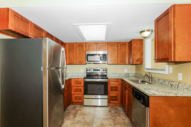 2,235/Mo, 1539 Lafayette Ave Titusville, FL 32796 Kitchen View