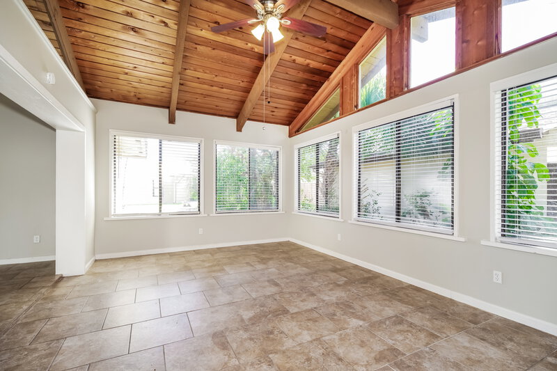 2,145/Mo, 225 Bayhead Dr Melbourne, FL 32940 Family Room View