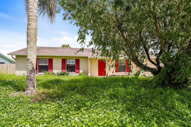 1,630/Mo, 431 Veronica Ave NE Palm Bay, FL 32907 External View