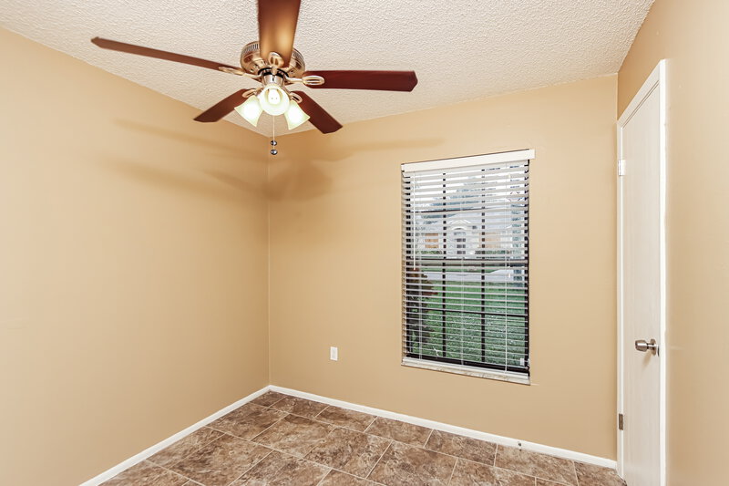 1,775/Mo, 431 Veronica Ave NE Palm Bay, FL 32907 Main Bedroom View