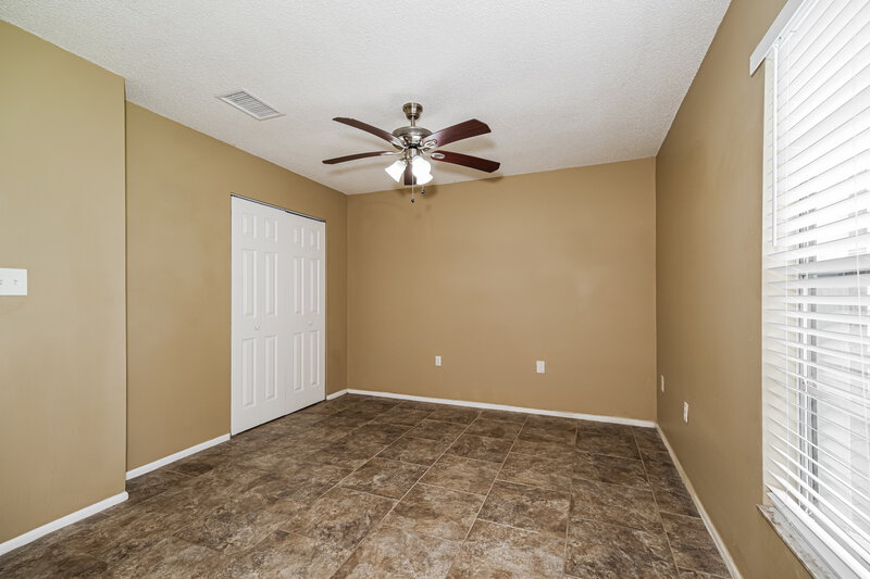1,630/Mo, 431 Veronica Ave NE Palm Bay, FL 32907 Bedroom View