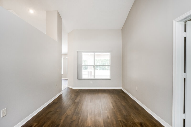 2,195/Mo, 720 RIVIERA DR NE Palm Bay, FL 32905 Dining Room View