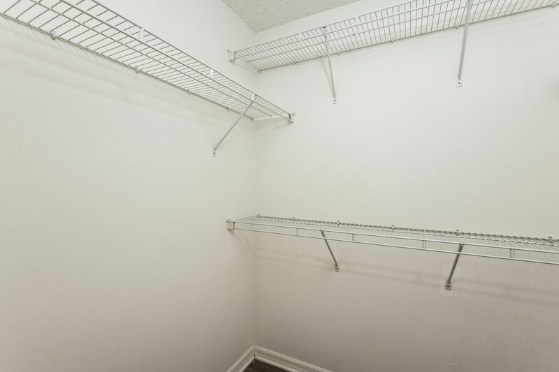 2,270/Mo, 1037 Galvin Ave Sw Palm Bay, FL 32908 Walk In Closet View