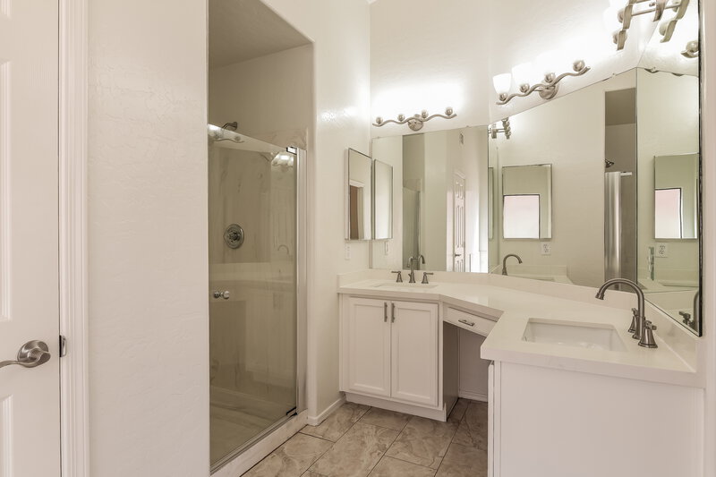 2,325/Mo, 2419 S Saranac Mesa, AZ 85209 Misc View 9