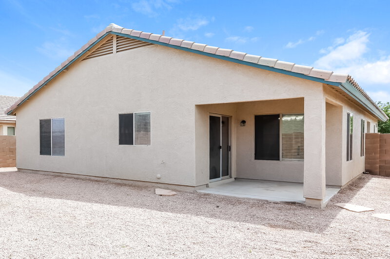 2,220/Mo, 35428 N Shorthorn Trl San Tan Valley, AZ 85143 Rear View