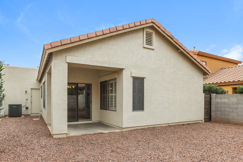 2,005/Mo, 2650 E Wildhorse Pl Chandler, AZ 85286 Rear View