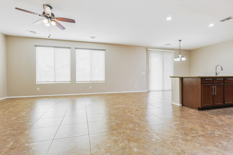 2,515/Mo, 20953 E Via de Olivos Queen Creek, AZ 85142 Living Room View