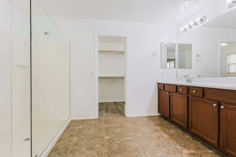 2,515/Mo, 20953 E Via de Olivos Queen Creek, AZ 85142 Main Bathroom View