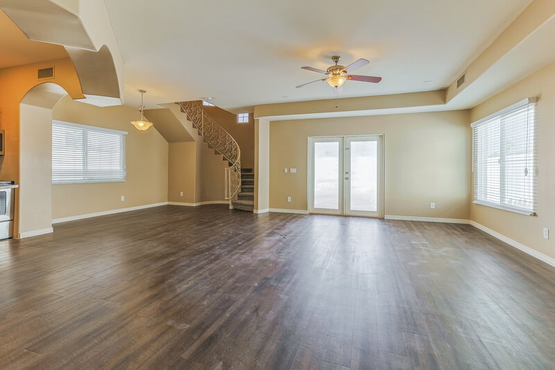 2,275/Mo, 1022 N Henry Dr Chandler, AZ 85224 Living Room View