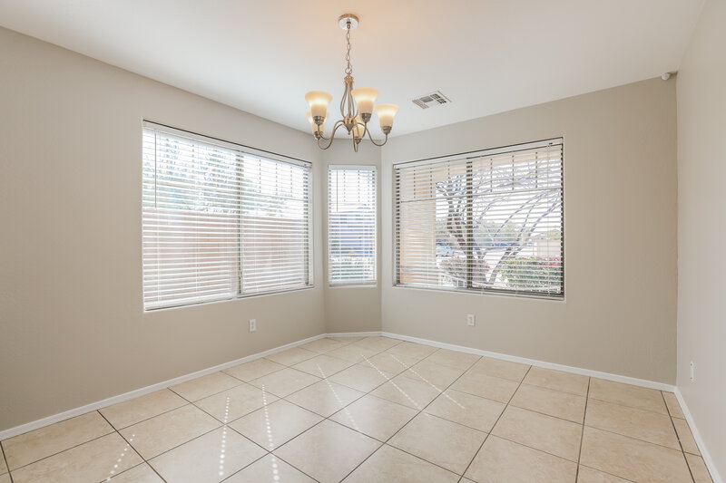 2,280/Mo, 4332 W Alta Vista Rd Laveen, AZ 85339 Misc View 4