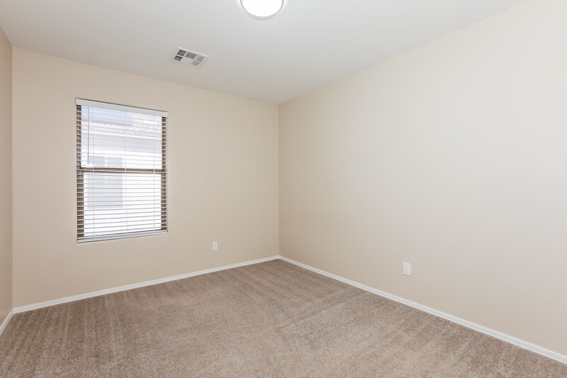2,125/Mo, 1924 E Connemara Dr San Tan Valley, AZ 85140 Bedroom View 2