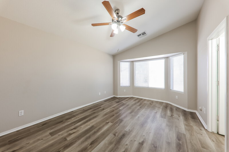 2,095/Mo, 20972 N 84th Ln Peoria, AZ 85382 Main Bedroom View