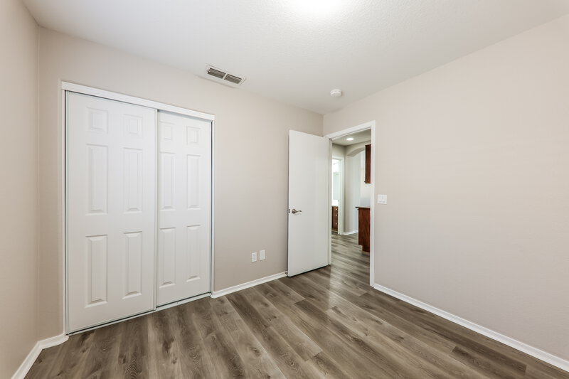 2,095/Mo, 20972 N 84th Ln Peoria, AZ 85382 Bedroom View 2