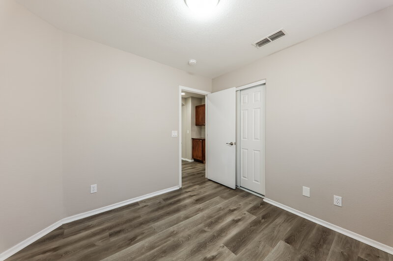 2,095/Mo, 20972 N 84th Ln Peoria, AZ 85382 Bedroom View 4