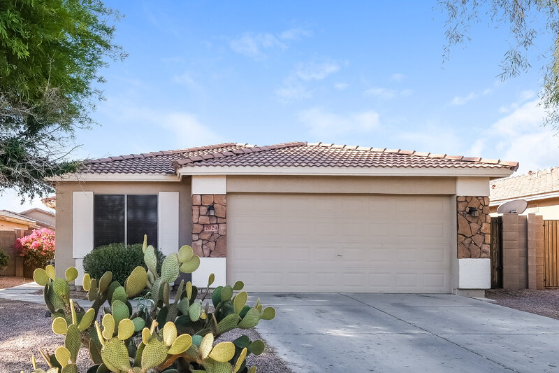 2,160/Mo, 2029 W Allens Peak Dr Queen Creek, AZ 85142 External View