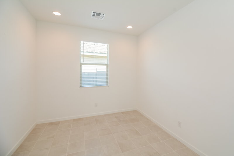 2,490/Mo, 17341 W Running Deer Trail Surprise, AZ 85387 Bedroom View 4
