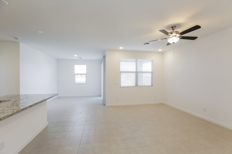 2,255/Mo, 25258 N 144th Drive Surprise, AZ 85387 Living Room View