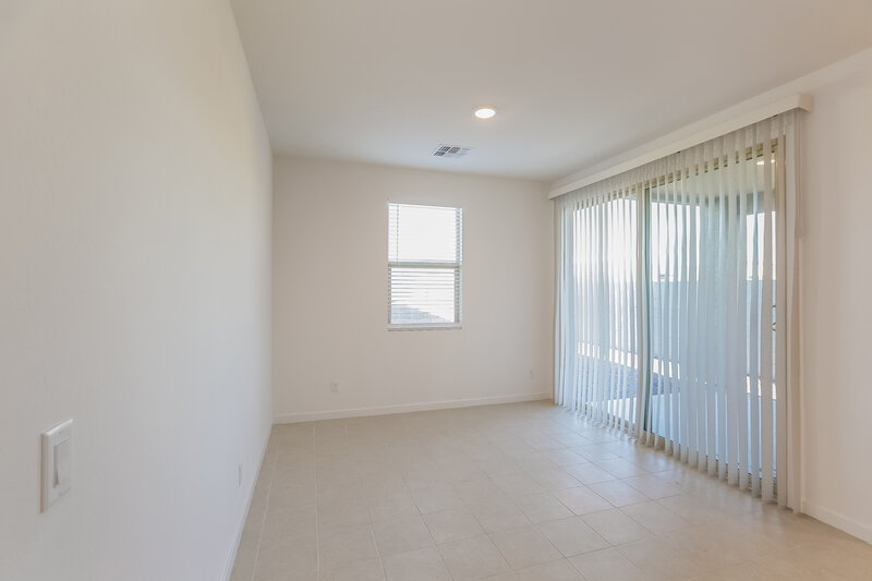 2,255/Mo, 25258 N 144th Drive Surprise, AZ 85387 Dining Room View