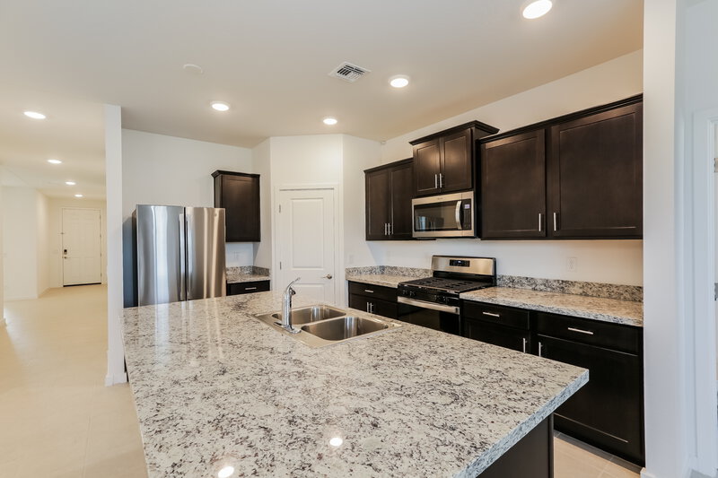 2,255/Mo, 25258 N 144th Drive Surprise, AZ 85387 Kitchen View