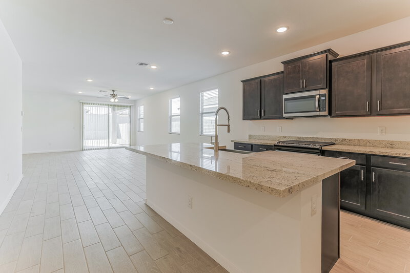 2,350/Mo, 4565 W Hunter Trail San Tan Valley, AZ 85144 Misc View 4