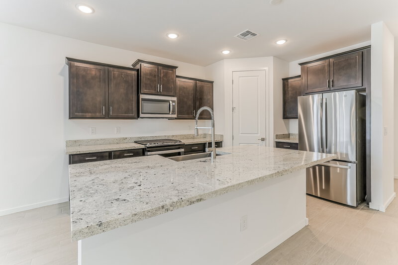 2,350/Mo, 4565 W Hunter Trail San Tan Valley, AZ 85144 Misc View 5