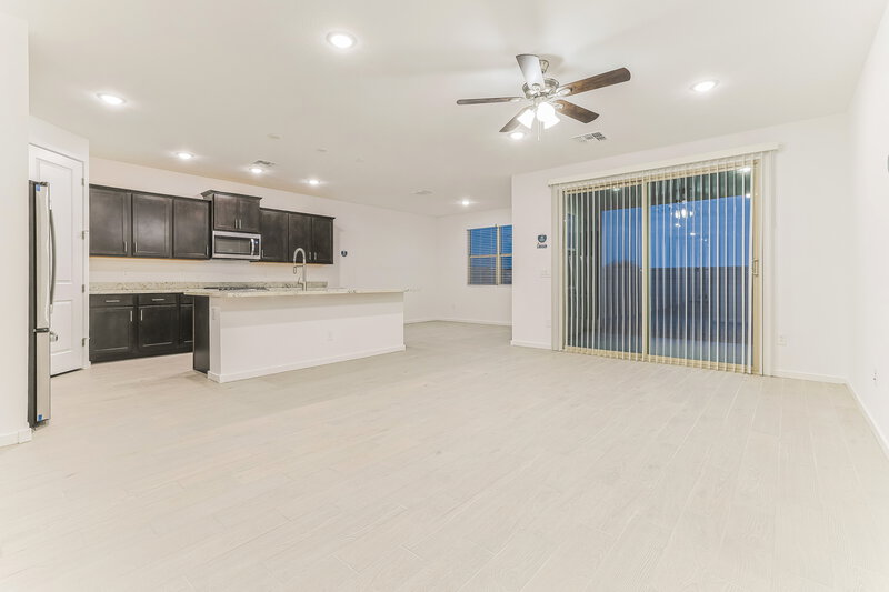 2,380/Mo, 4576 W Hannah Street San Tan Valley, AZ 85144 Living Room View