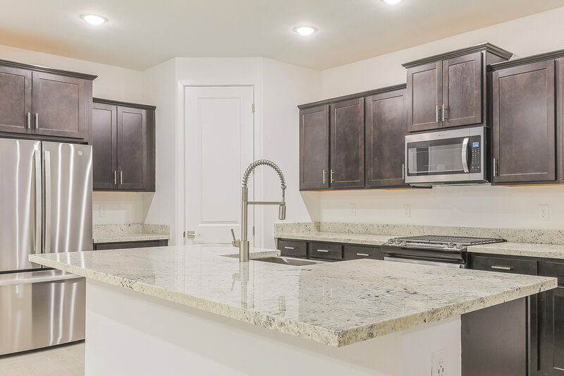 2,380/Mo, 4576 W Hannah Street San Tan Valley, AZ 85144 Kitchen View 2