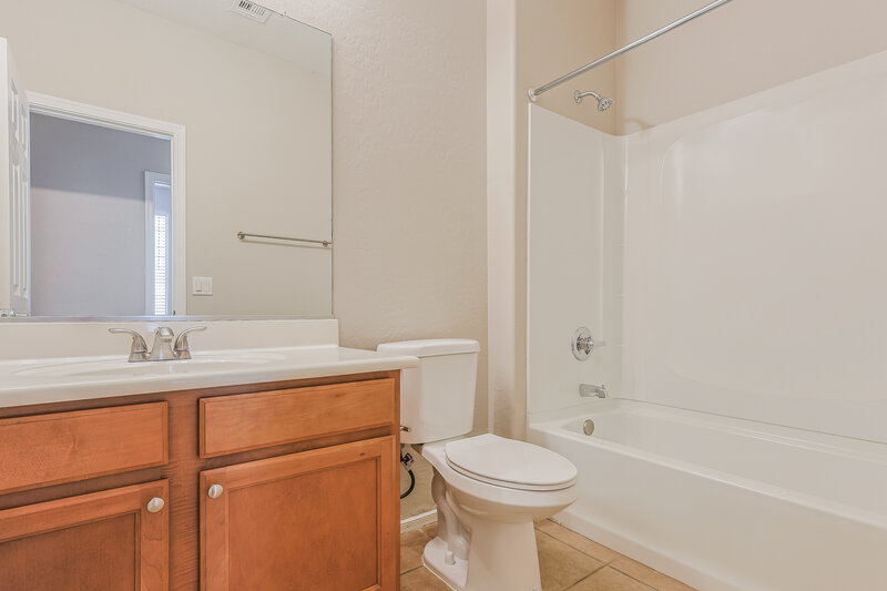 2,220/Mo, 20189 S 198th St Queen Creek, AZ 85142 Bathroom View