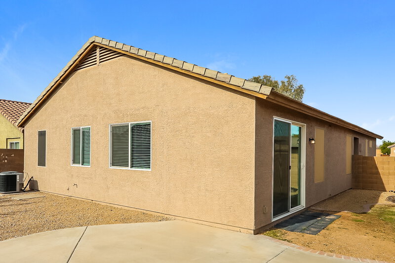 2,210/Mo, 9451 W Ross Ave Peoria, AZ 85382 Rear View