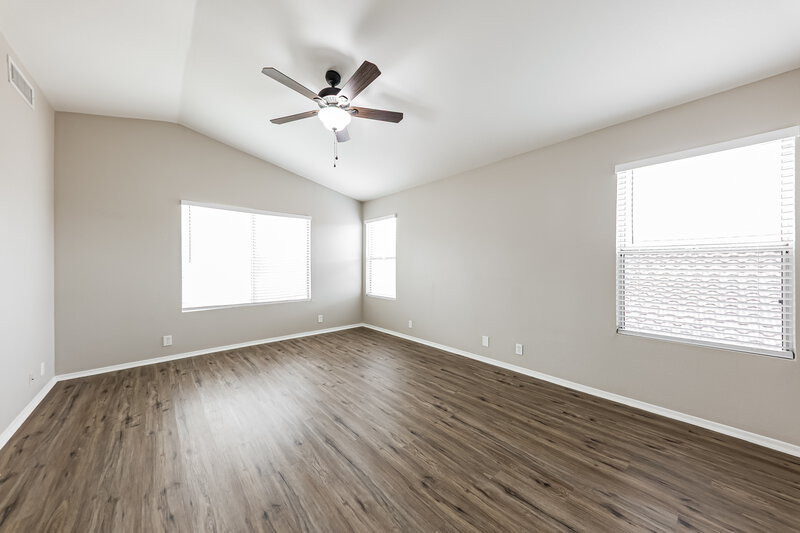 2,610/Mo, 17847 N 13th St Phoenix, AZ 85022 Main Bedroom View