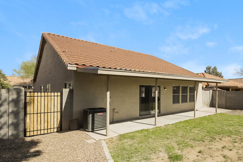 2,045/Mo, 16492 N Lasso Dr Surprise, AZ 85374 Rear View 2