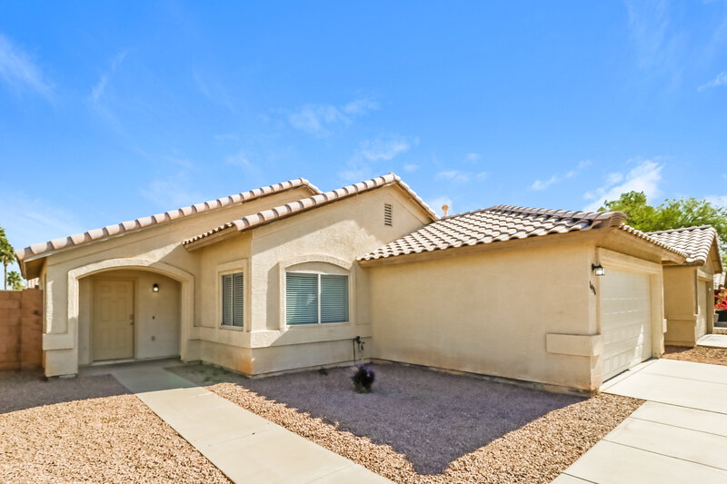 1,865/Mo, 16196 W Mesquite Dr Goodyear, AZ 85338 Front View