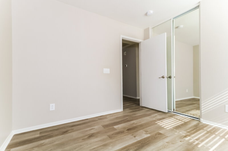 1,865/Mo, 16196 W Mesquite Dr Goodyear, AZ 85338 Bedroom View