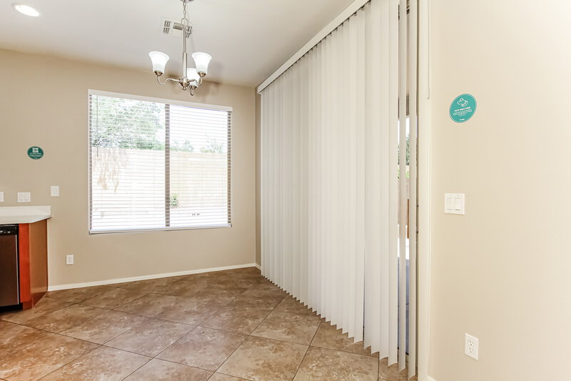 2,280/Mo, 9450 W Ross Ave Peoria, AZ 85382 Dining Room View