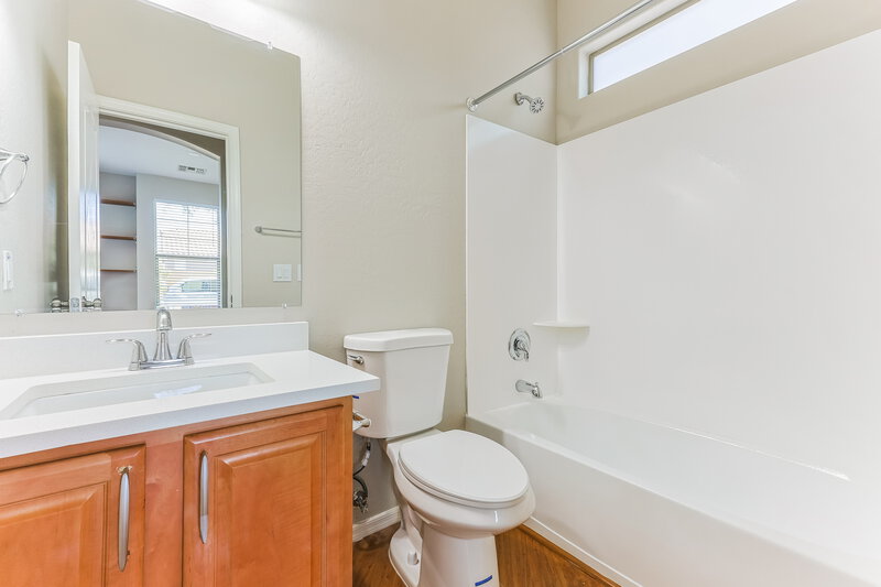 2,855/Mo, 3286 E Merlot St Gilbert, AZ 85298 Bathroom View 2