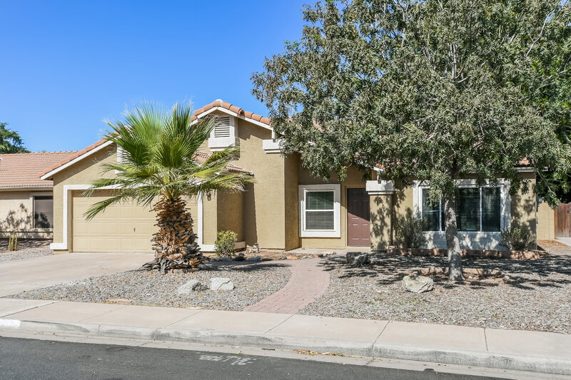 2,540/Mo, 820 N Sailors Way Gilbert, AZ 85234 Front View