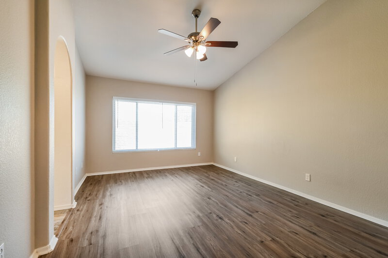 2,540/Mo, 820 N Sailors Way Gilbert, AZ 85234 Main Bedroom View