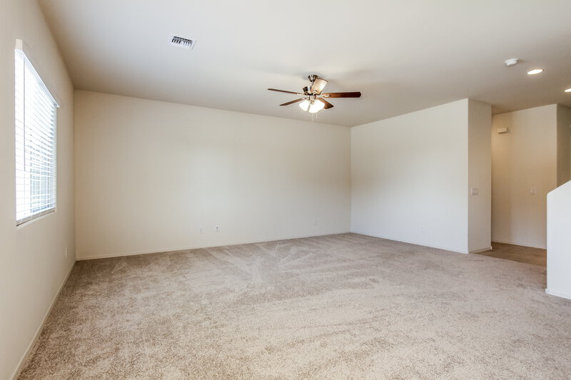 2,550/Mo, 5012 S 109th Dr Tolleson, AZ 85353 Living Room View