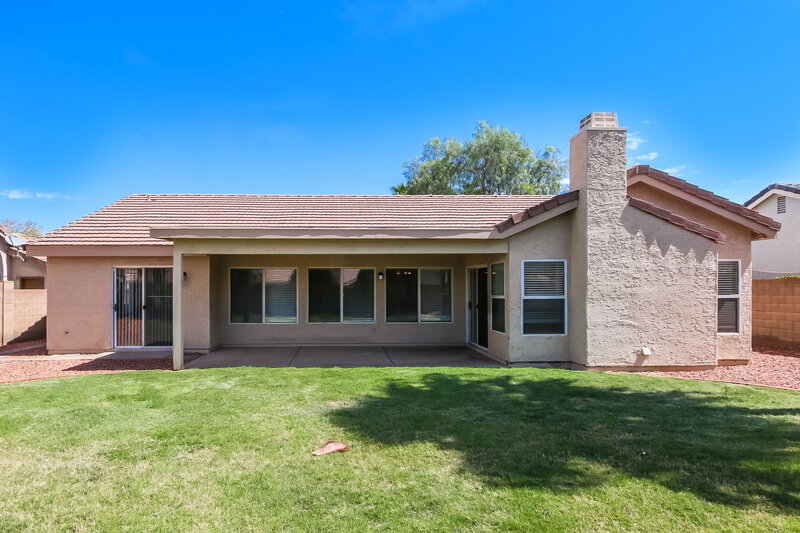 2,465/Mo, 3329 E Wahalla Ln Phoenix, AZ 85050 Rear View