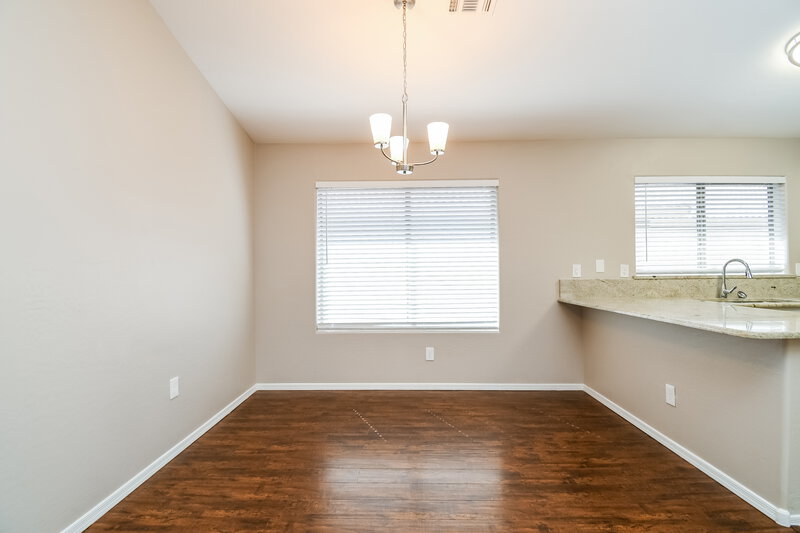 1,950/Mo, 3731 S Conestoga Rd Apache Junction, AZ 85119 Dining Room View