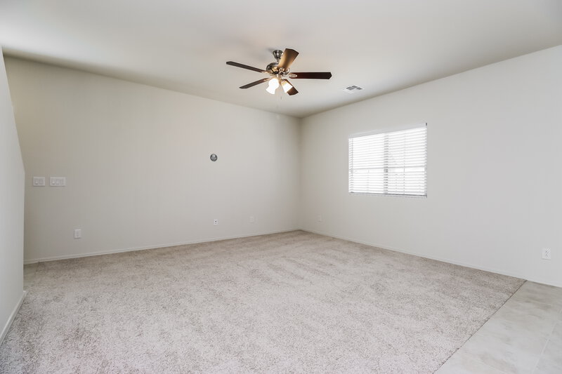 2,080/Mo, 11153 W Bloch Rd Tolleson, AZ 85353 Living Room View