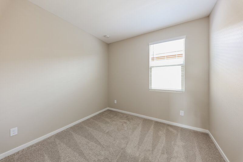 2,045/Mo, 6857 W Luxton Lane Phoenix, AZ 85043 Bedroom View