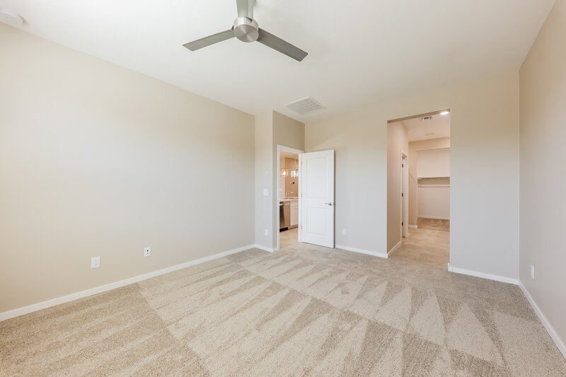 2,359/Mo, 6847 W Parkway Drive Phoenix, AZ 85043 Main Bedroom View