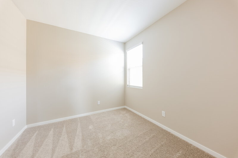 2,359/Mo, 6847 W Parkway Drive Phoenix, AZ 85043 Bedroom View 2