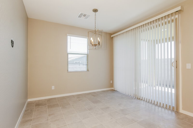2,260/Mo, 6845 W Marguerite Avenue Phoenix, AZ 85043 Dining Room View