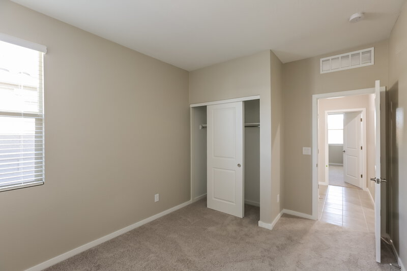 2,230/Mo, 6837 W Marguerite Avenue Phoenix, AZ 85043 Bedroom View 2