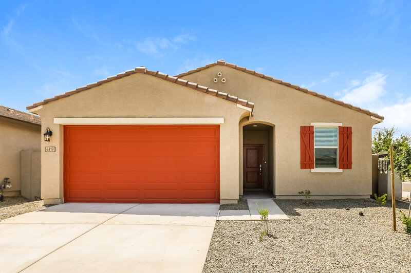 2,260/Mo, 6819 W Levi Drive Phoenix, AZ 85043 External View