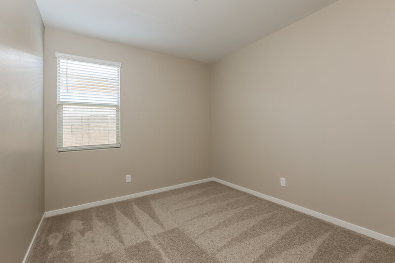 2,260/Mo, 6819 W Levi Drive Phoenix, AZ 85043 Bedroom View 3