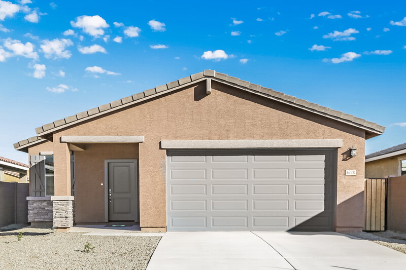 2,135/Mo, 6728 W Gaby Road Phoenix, AZ 85043 External View